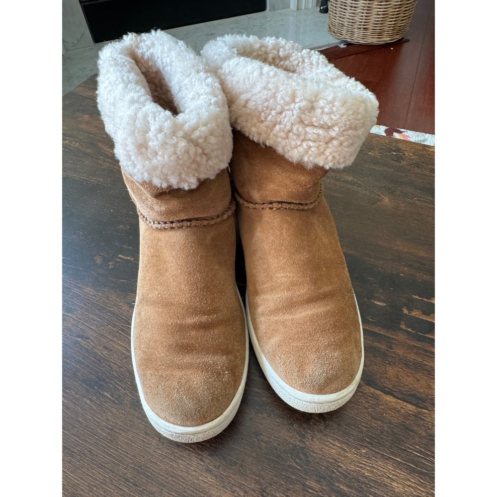 UGG Olive Suede Sneaker Boots Chestnut Sheepskin Cuff 1094811 Womens 7.5